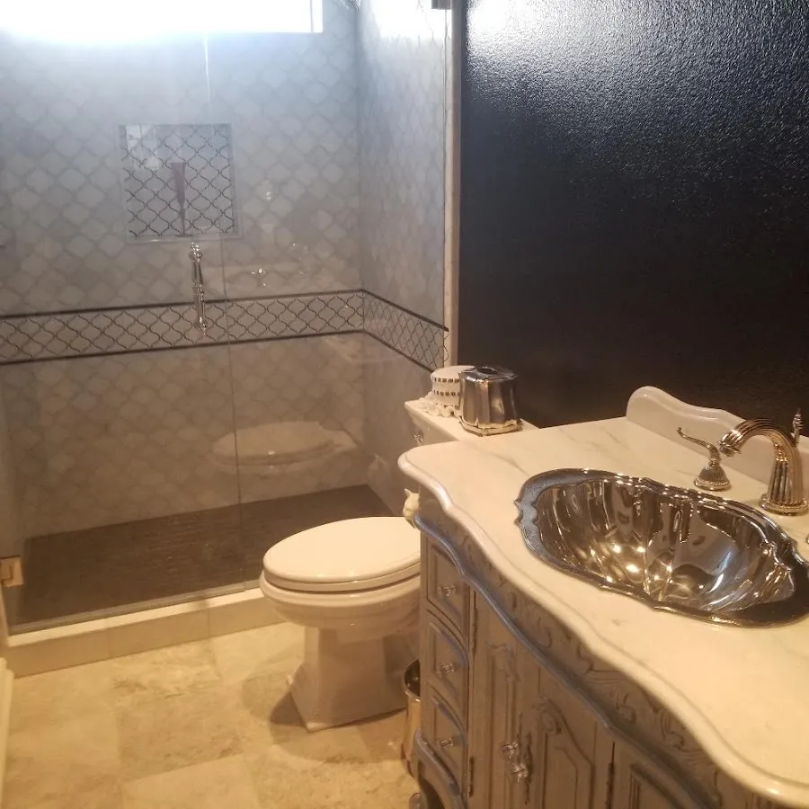 Professional plumbing work and bathroom remodeling in Venus